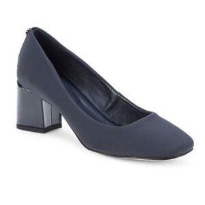 DONALD J PLINER Block Heel Pumps in Navy , Size 7
